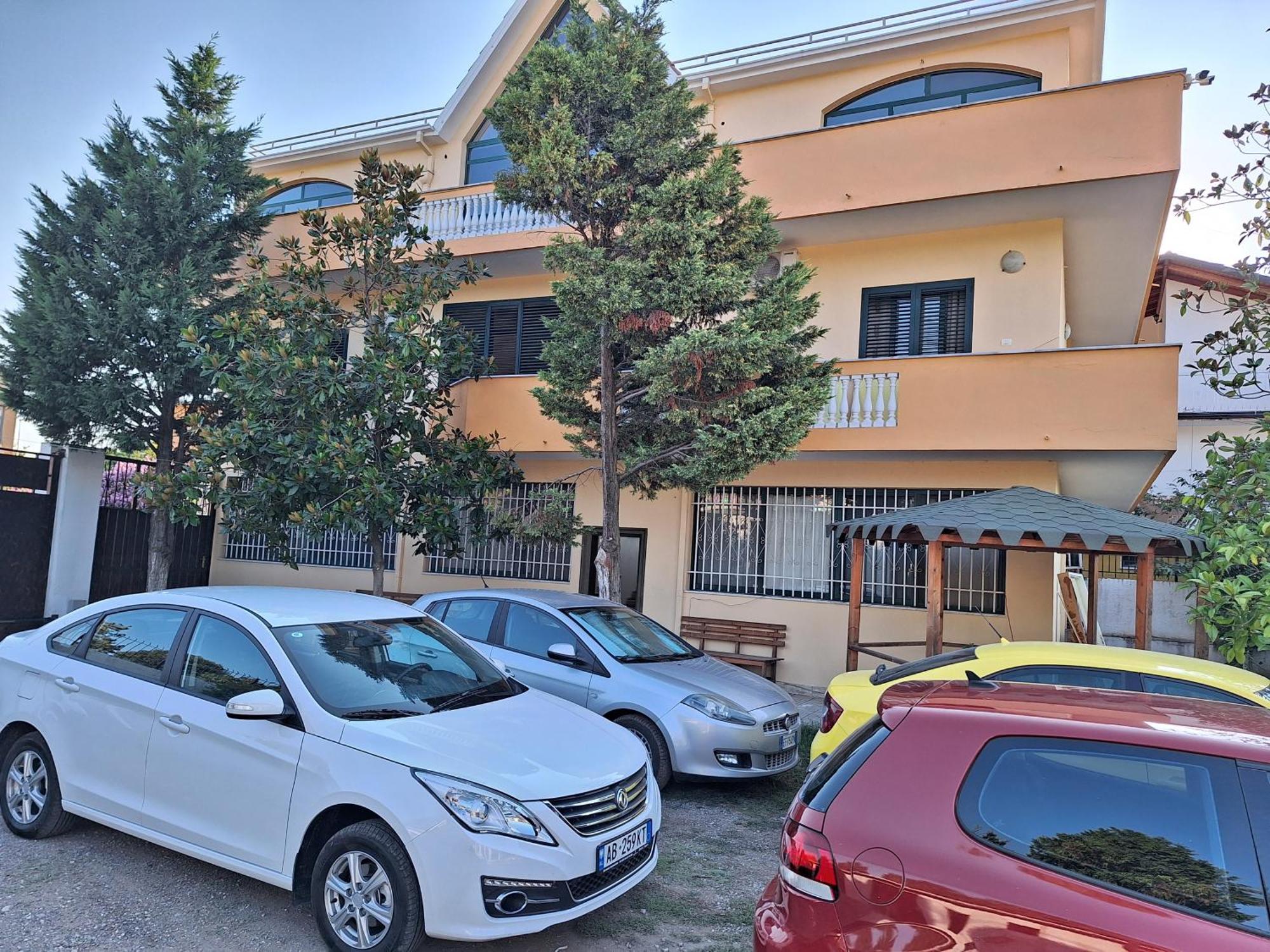 Sunrise Guest House Шкодер Екстер'єр фото